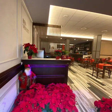 Ricaroka Exclusive & 4* Albenga