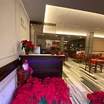 Ricaroka Exclusive & 4* Albenga