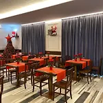 Ricaroka Exclusive & Vendégház 4*