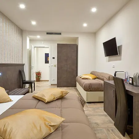 Guest house Ricaroka *